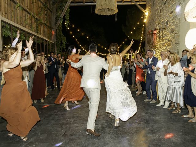 Le mariage de Olivier et Caroline à Puycelci, Tarn 64