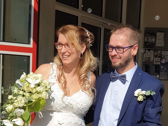 Le mariage de Aymeric et Jessica à Charleville-Mézières, Ardennes 20