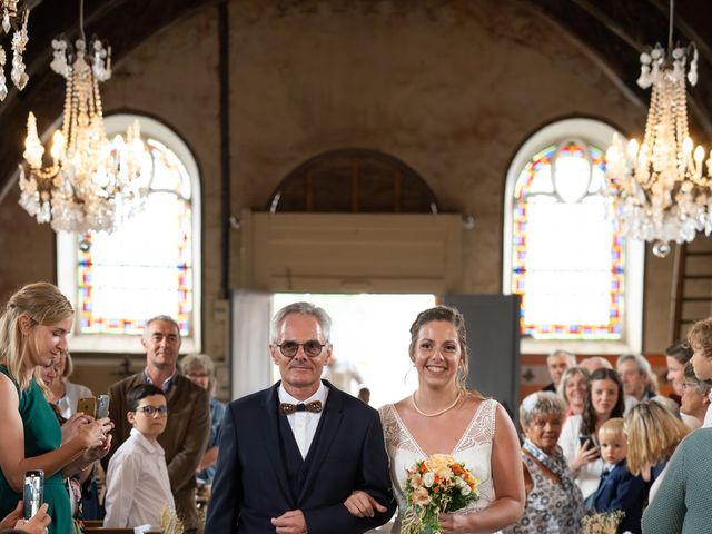 Le mariage de Alexis et Marine à Glos-la-Ferrière, Orne 45