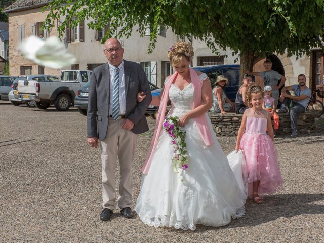 Le mariage de Hervé et Angélique à Monceaux-sur-Dordogne, Corrèze 35