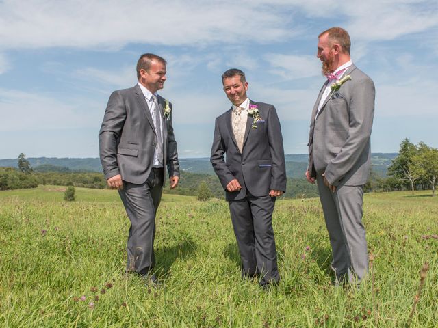 Le mariage de Hervé et Angélique à Monceaux-sur-Dordogne, Corrèze 38