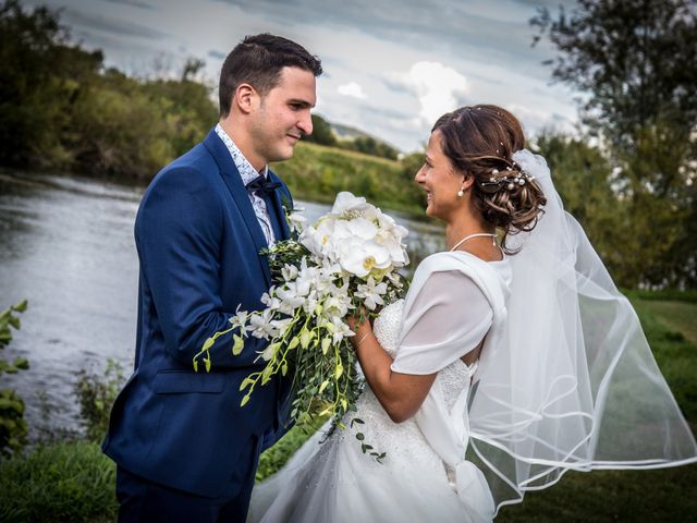 Le mariage de Guillaume et Solange à Criquebeuf-sur-Seine, Eure 1