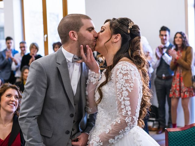 Le mariage de Jérémy et Cindy à Loyettes, Ain 9