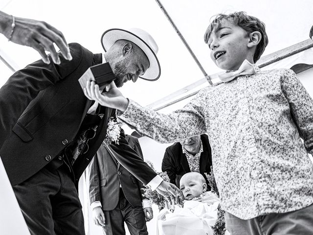 Le mariage de Laurent et Amandine à Angoulême, Charente 45