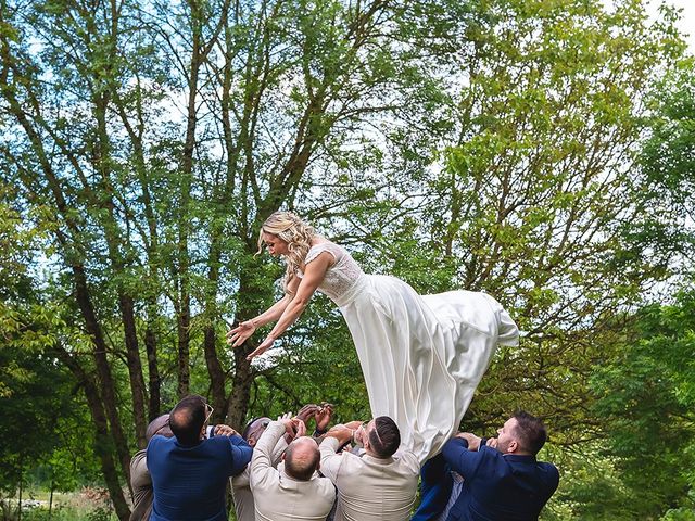 Le mariage de Laurent et Amandine à Angoulême, Charente 53