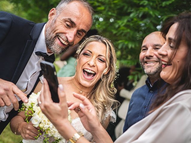 Le mariage de Laurent et Amandine à Angoulême, Charente 61