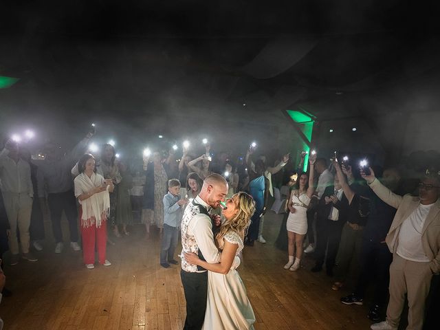 Le mariage de Laurent et Amandine à Angoulême, Charente 76