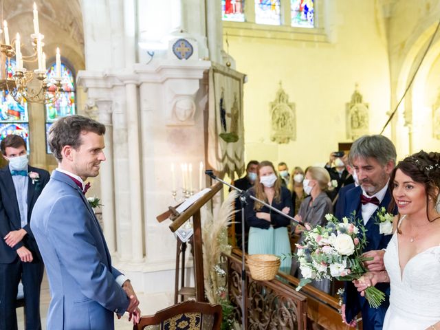 Le mariage de Benoît et Aurélie à Fouchères, Aube 17