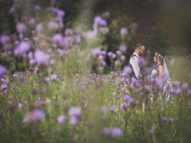 Le mariage de Thomas et Séverine à Campandré-Valcongrain, Calvados 30