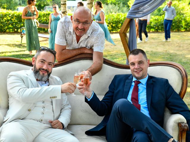 Le mariage de Michael et Mylene à La Villedieu-du-Clain, Vienne 13