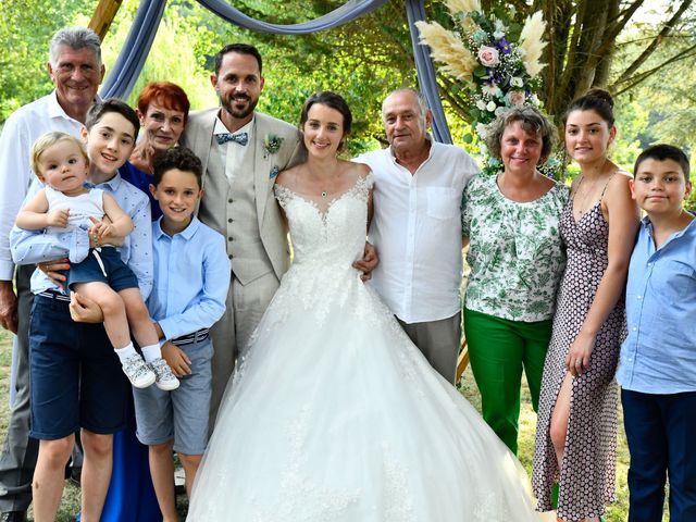 Le mariage de Michael et Mylene à La Villedieu-du-Clain, Vienne 24