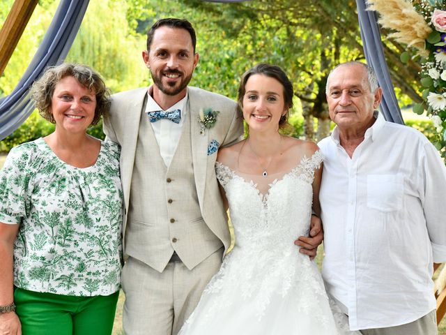 Le mariage de Michael et Mylene à La Villedieu-du-Clain, Vienne 25