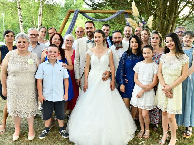 Le mariage de Michael et Mylene à La Villedieu-du-Clain, Vienne 26