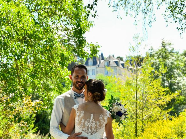 Le mariage de Michael et Mylene à La Villedieu-du-Clain, Vienne 43