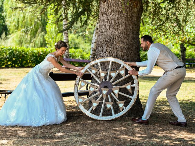 Le mariage de Michael et Mylene à La Villedieu-du-Clain, Vienne 55