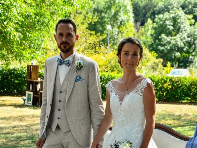 Le mariage de Michael et Mylene à La Villedieu-du-Clain, Vienne 72