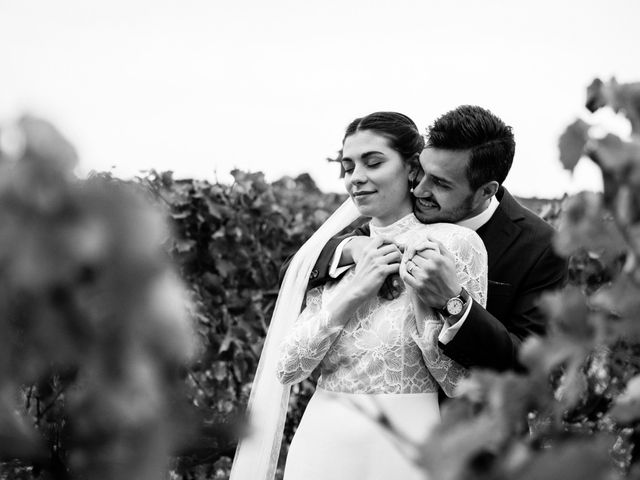 Le mariage de Margot et Nicolas à Uchaux, Vaucluse 17