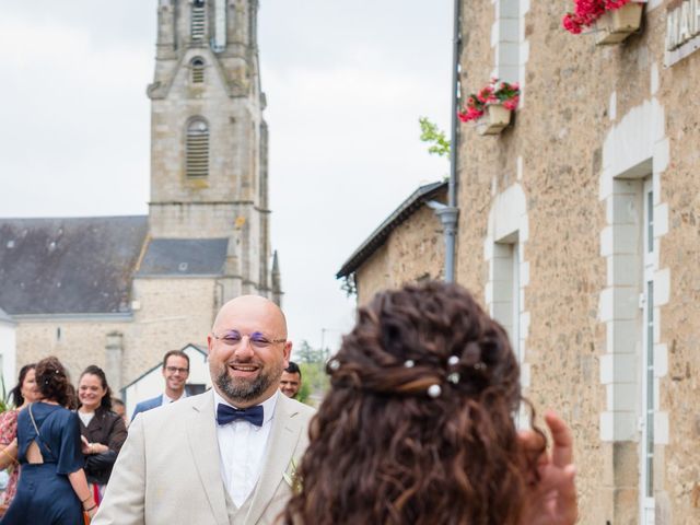 Le mariage de Babak et Sarah à Vieillevigne, Loire Atlantique 3