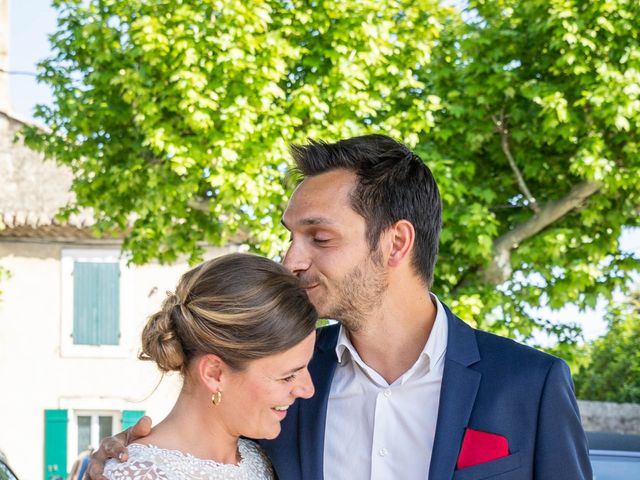 Le mariage de Thomas et Suzanne à Suze-la-Rousse, Drôme 3