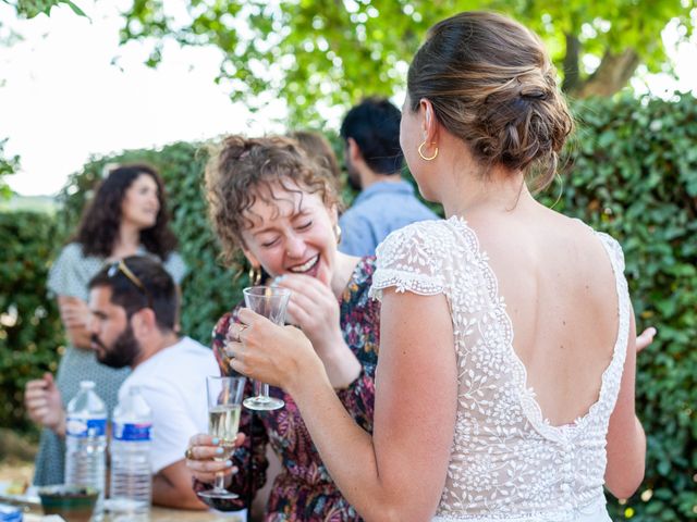 Le mariage de Thomas et Suzanne à Suze-la-Rousse, Drôme 4