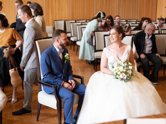 Le mariage de Damien et Emilie à Le Havre, Seine-Maritime 24