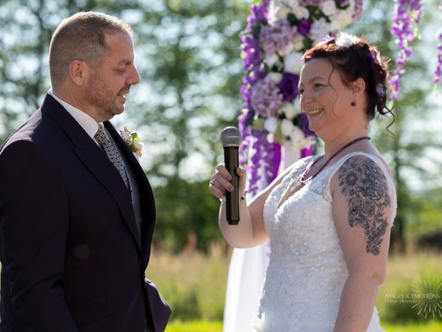 Le mariage de Anthony et Emilie à Beaucourt, Territoire de Belfort 28