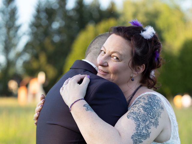 Le mariage de Anthony et Emilie à Beaucourt, Territoire de Belfort 40