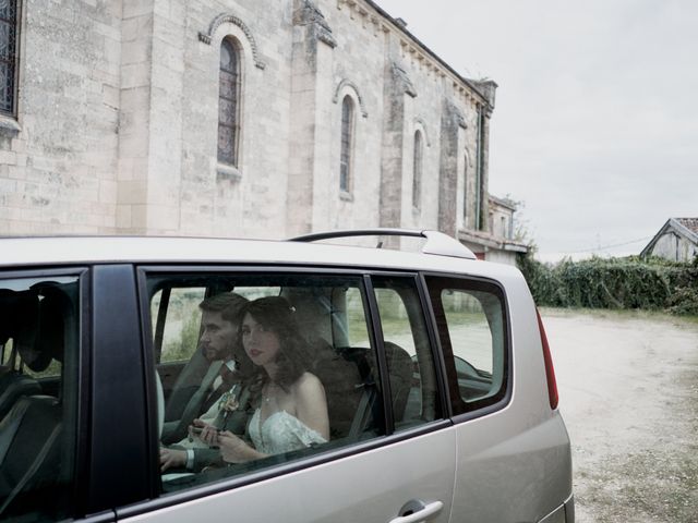 Le mariage de Basile et Léa à Val de Virvée, Gironde 26