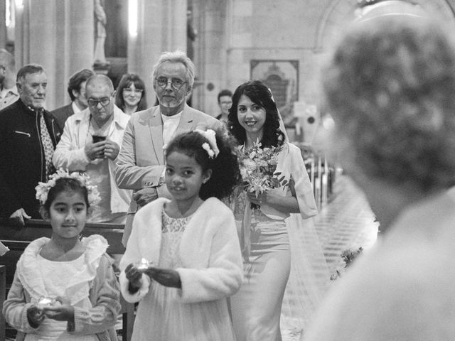 Le mariage de Basile et Léa à Val de Virvée, Gironde 27