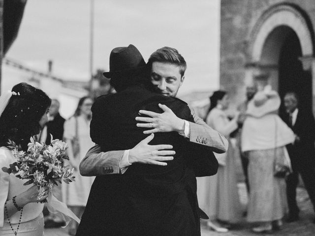 Le mariage de Basile et Léa à Val de Virvée, Gironde 43