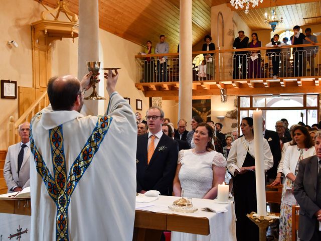 Le mariage de Anselme et Amandine à Marols, Loire 13