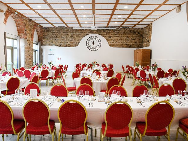 Le mariage de Anselme et Amandine à Marols, Loire 36
