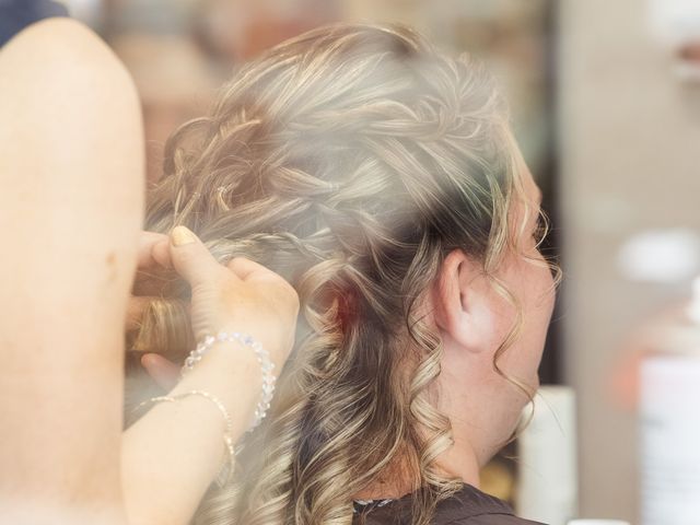 Le mariage de Marine et Victorine à Gouville-sur-Mer, Manche 1