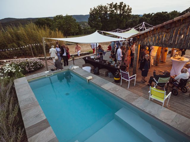 Le mariage de Stephane et Aude à Céreste, Alpes-de-Haute-Provence 44