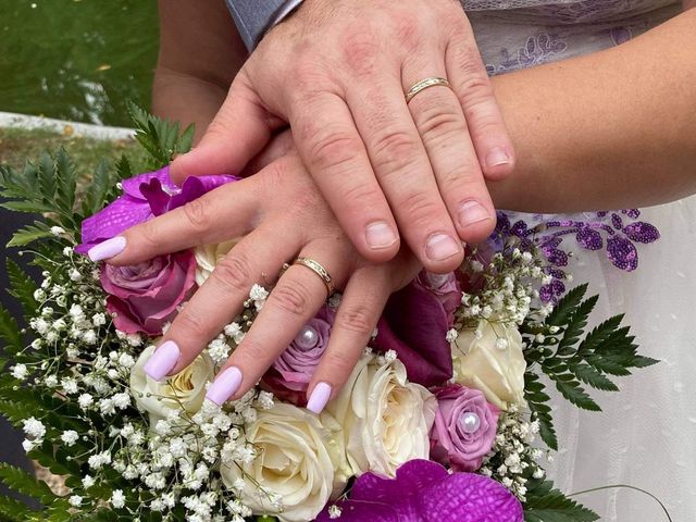 Le mariage de Gosselin et Jennifer  à Val-de-Reuil, Eure 1