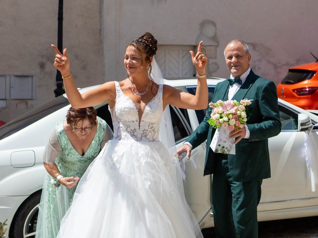 Le mariage de Tony et Carine à Bouchy-Saint-Genest, Marne 8