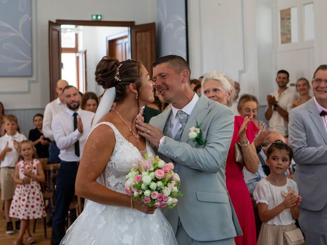 Le mariage de Tony et Carine à Bouchy-Saint-Genest, Marne 16