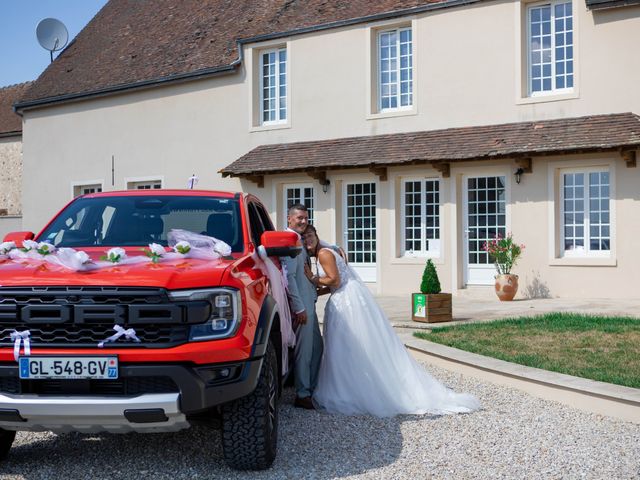 Le mariage de Tony et Carine à Bouchy-Saint-Genest, Marne 21