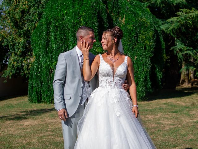 Le mariage de Tony et Carine à Bouchy-Saint-Genest, Marne 23