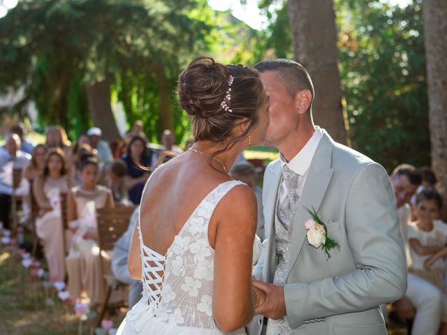 Le mariage de Tony et Carine à Bouchy-Saint-Genest, Marne 30