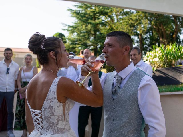Le mariage de Tony et Carine à Bouchy-Saint-Genest, Marne 34