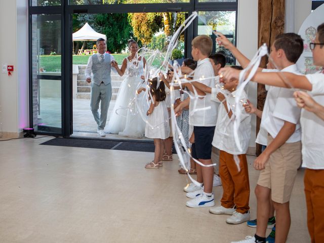 Le mariage de Tony et Carine à Bouchy-Saint-Genest, Marne 36