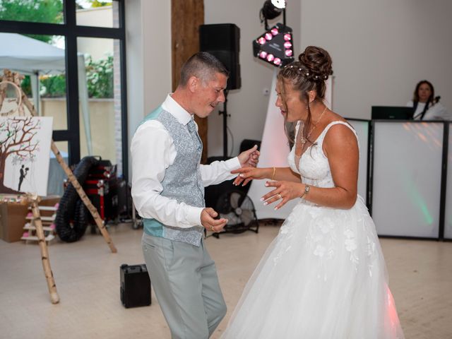 Le mariage de Tony et Carine à Bouchy-Saint-Genest, Marne 39