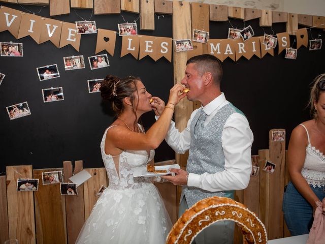 Le mariage de Tony et Carine à Bouchy-Saint-Genest, Marne 51