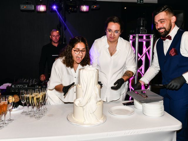 Le mariage de Rihann et Sarah à Comines-Warneton, Hainaut 3
