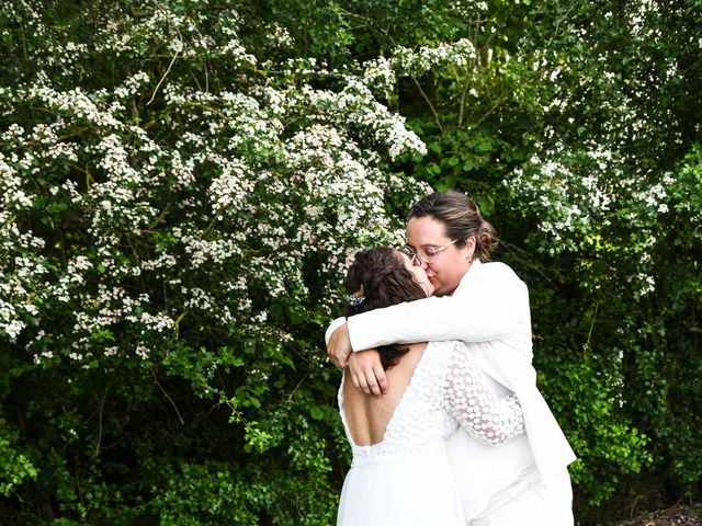 Le mariage de Rihann et Sarah à Comines-Warneton, Hainaut 4
