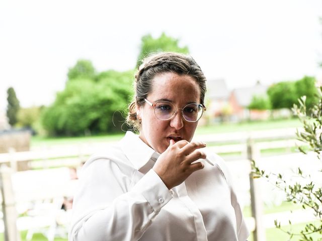 Le mariage de Rihann et Sarah à Comines-Warneton, Hainaut 17