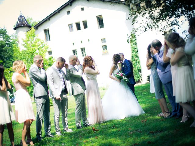 Le mariage de Romain et Euphroisyne à Voiron, Isère 10