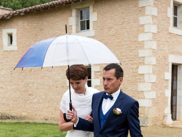 Le mariage de Alain et Fabienne à Vouneuil-sous-Biard, Vienne 8