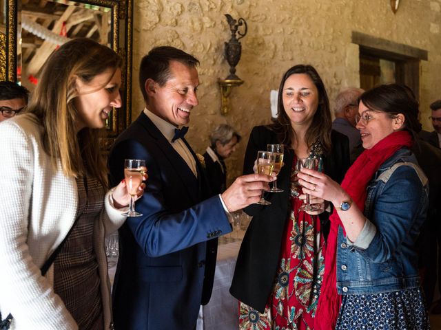 Le mariage de Alain et Fabienne à Vouneuil-sous-Biard, Vienne 90